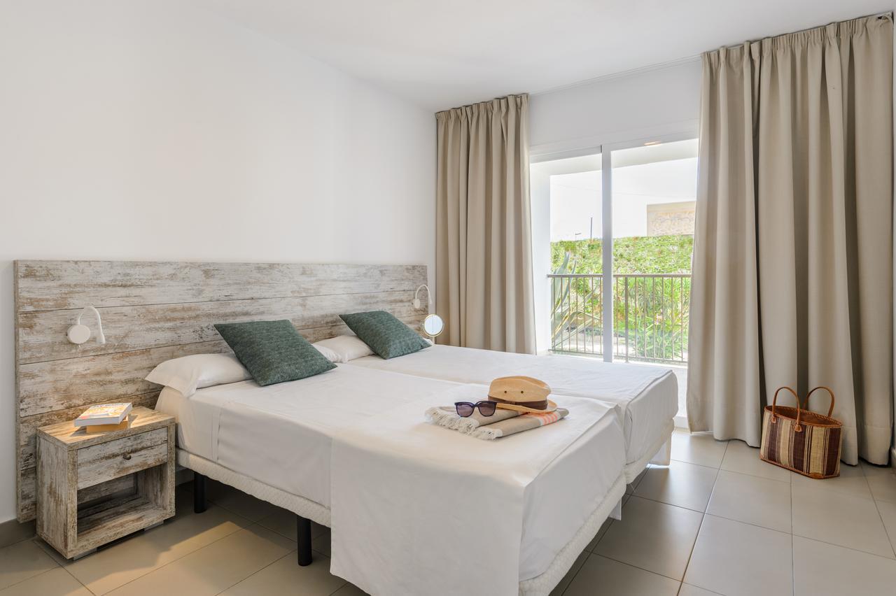 Apartamentos Vibra Riviera Сан-Антонио-Абад Экстерьер фото